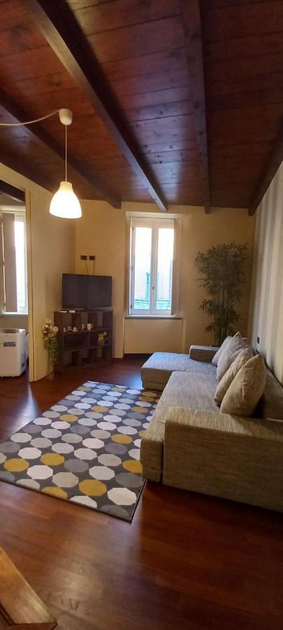 Daisy Apartment In Centro A Como Bagian luar foto